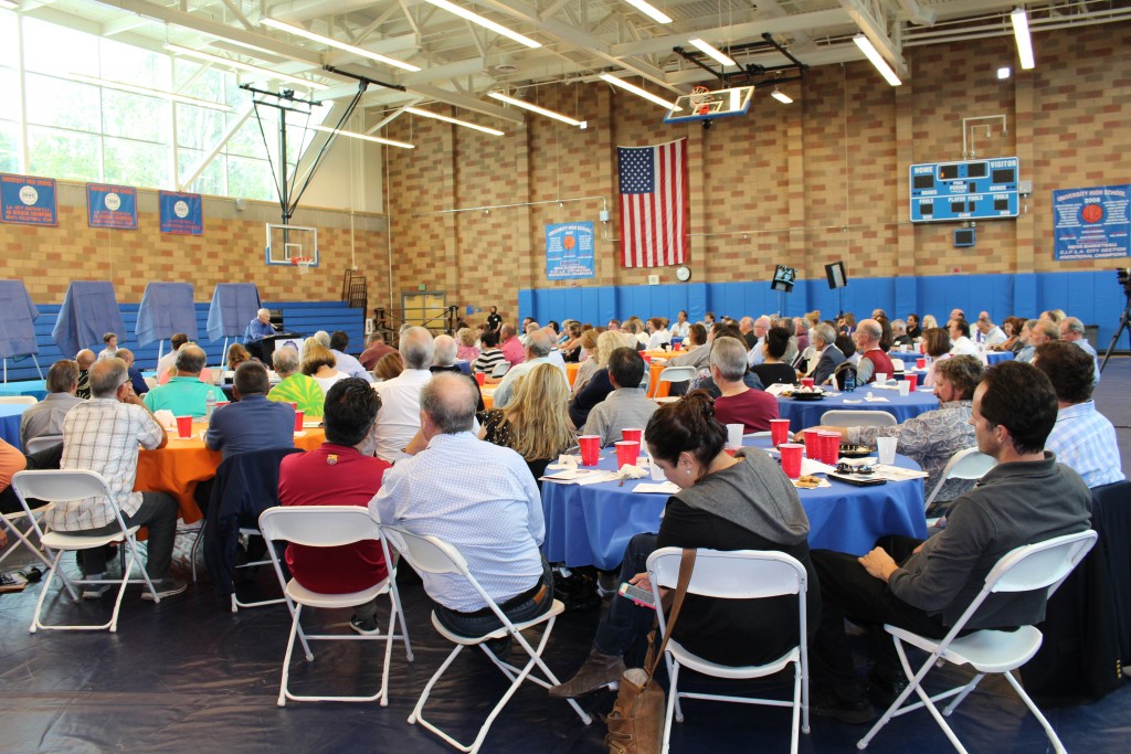 Nearly 150 former coaches, teachers, administrators and students crowded into Uni’s South Gym one week ago to celebrate the unveiling of plaques commemorating the naming of Kampmann Stadium, Patton Track and Cavanaugh Field.